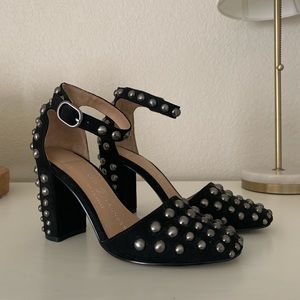 Chinese Laundry Vegas Block Heel Studded Pumps